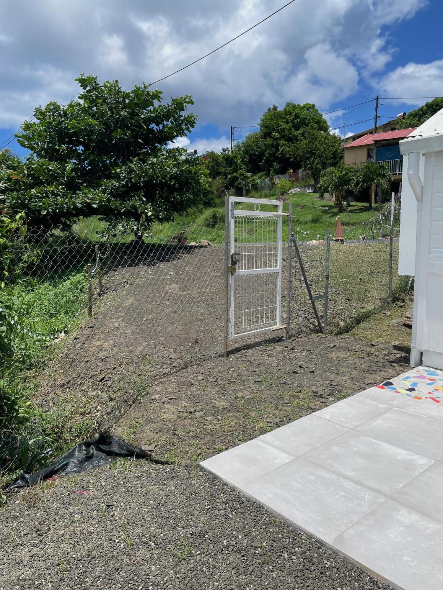 Bungalow "Doussin' Kreyol", Au Calme A 150M De La Plage Grande Anse Exterior foto